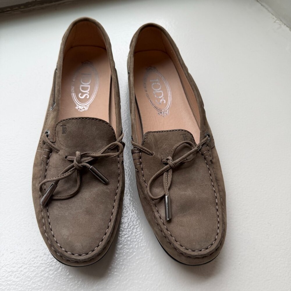 Tod's Gommino suede boat shoes